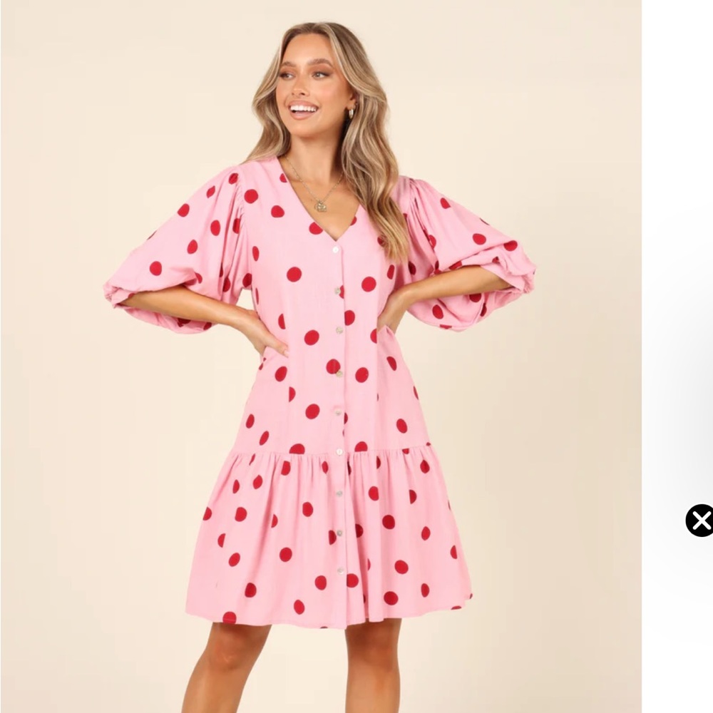Petal and pup Regina dress. Pink and red. Size 6. Runs big